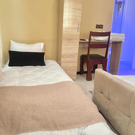 Hotel Darna With Air Conditioning Ер Рашидия Екстериор снимка