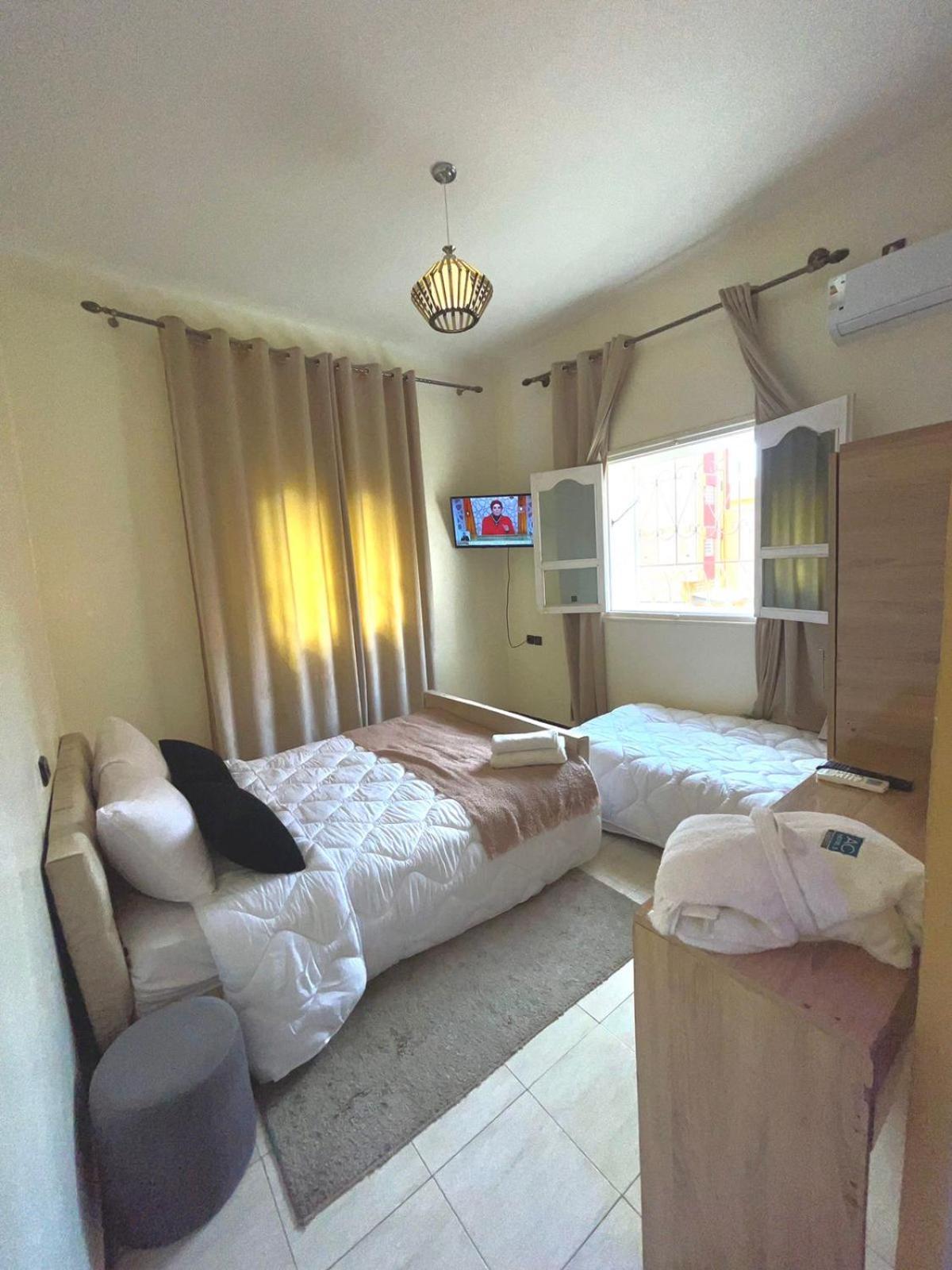 Hotel Darna With Air Conditioning Ер Рашидия Екстериор снимка
